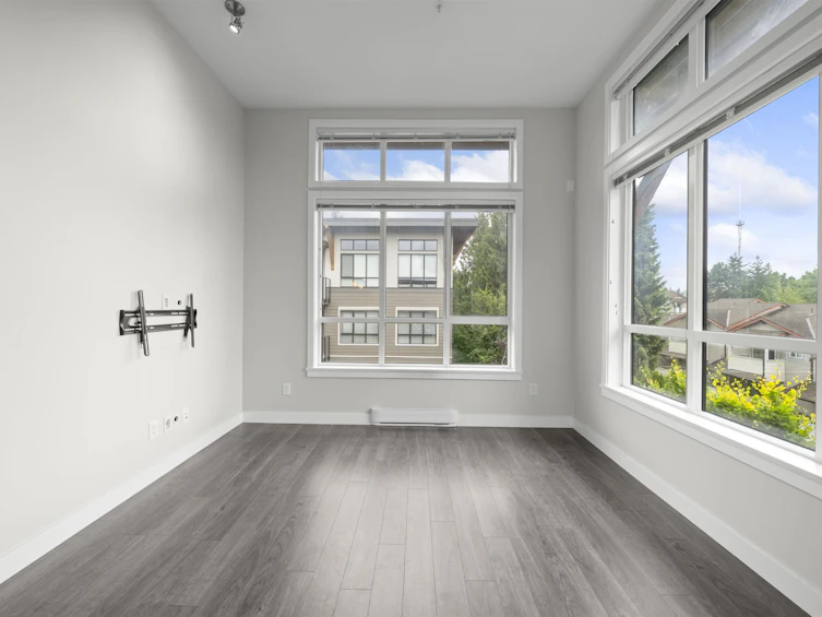 510-15388 105 Avenue, Surrey, BC, V3R 0C4 - 9