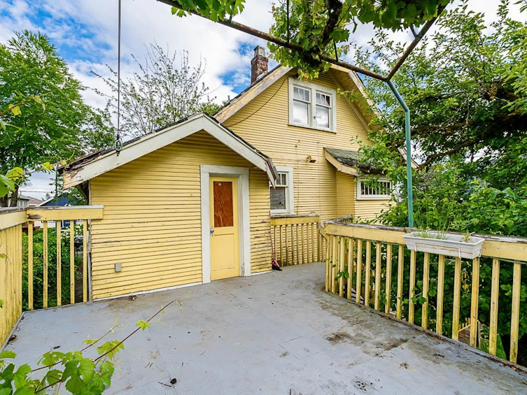 7386 Humphries Avenue, Burnaby, BC, V3N 3E5 - 35