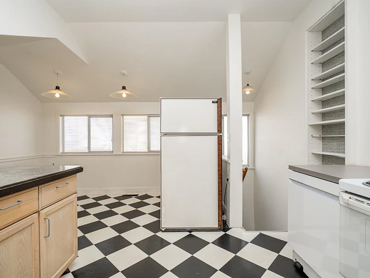 7386 Humphries Avenue, Burnaby, BC, V3N 3E5 - 15