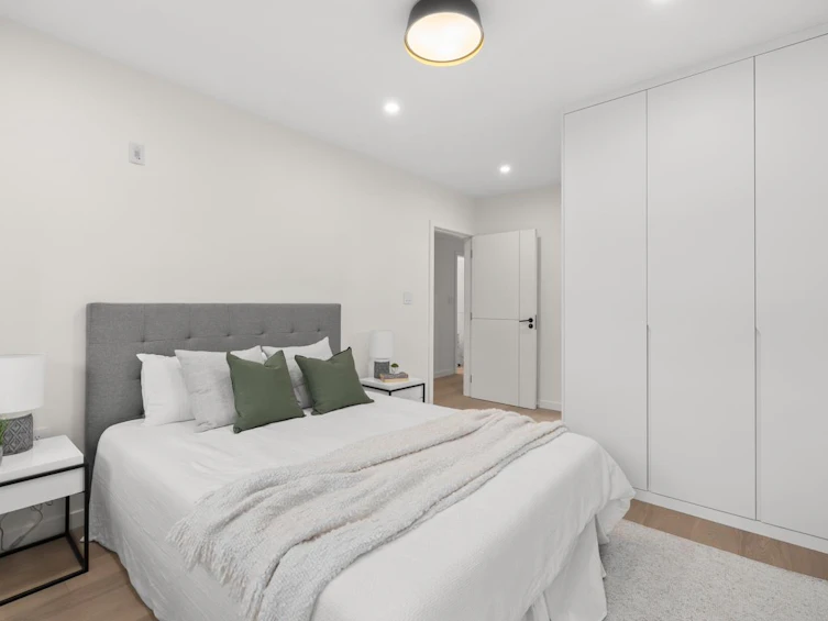 681 W 18th Avenue, Vancouver, BC, V5Z 1V9 - 11