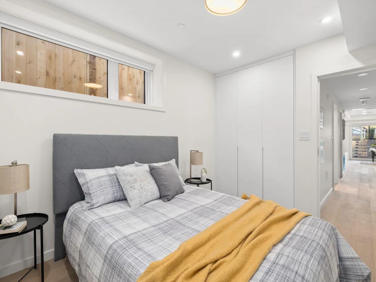 681 W 18th Avenue, Vancouver, BC, V5Z 1V9 - 17