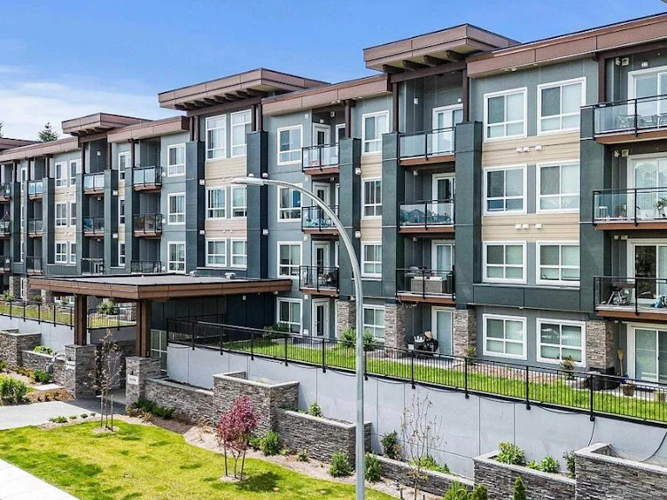 209-9450 Robson Street, Chilliwack, BC, V2P 0L7