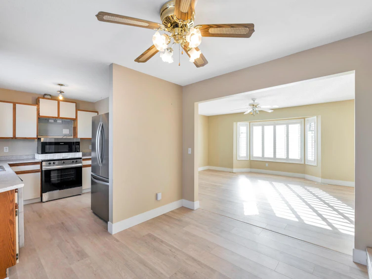26619 30 Avenue, Langley, BC, V4W 3B7 - 11