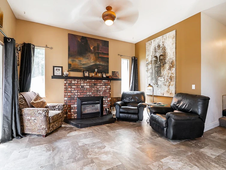 8270 Manson Street, Mission, BC, V2V 6P9 - 7