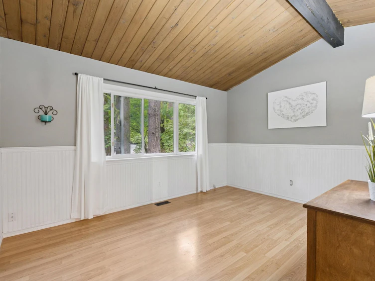 1433 Mcnair Drive, North Vancouver, BC, V7K 1X4 - 32