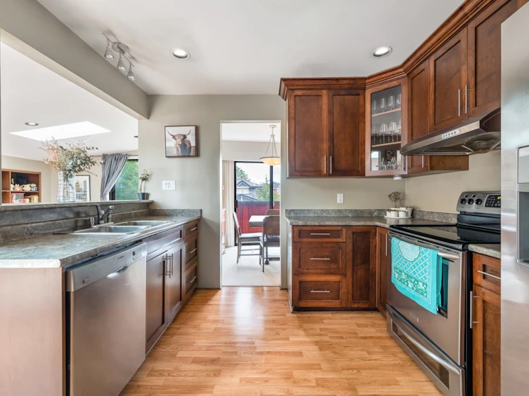 6680 Coltsfoot Drive, Richmond, BC, V7C 2J4 - 13