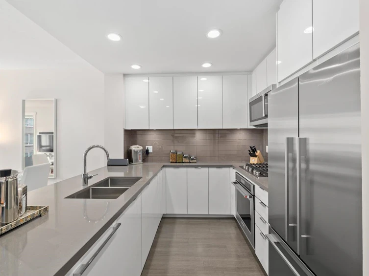 411-255 W 1st Street, North Vancouver, BC, V7M 3G8 - 9