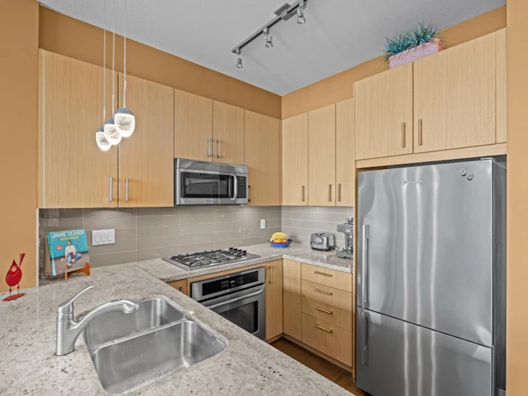 507-119 W 22nd Street, North Vancouver, BC, V7M 0B4 - 5
