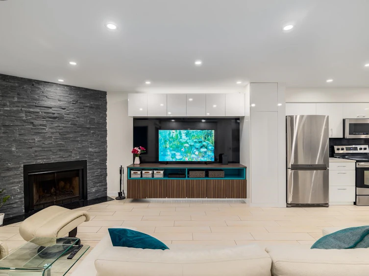 2391 Oak Street, Vancouver, BC, V6H 2J8 - 5