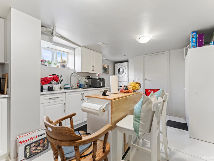 21957 Acadia Street, Maple Ridge, BC, V2X 3B7 - 19