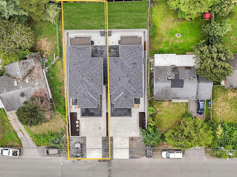 A-32729 Fraser Crescent, Mission, BC, V2V 1C9 - 2