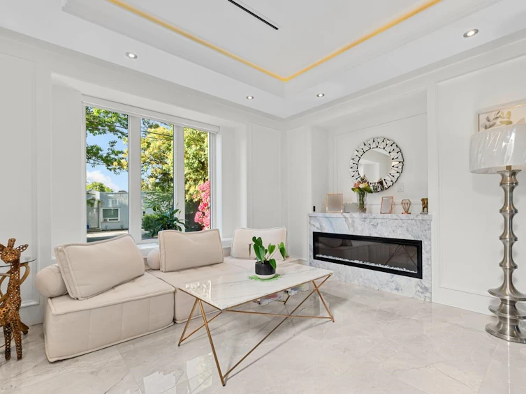 2848 W 17th Avenue, Vancouver, BC, V6L 1A2 - 2