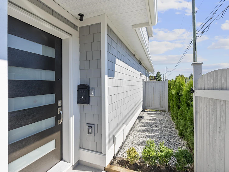 885 E King Edward Avenue, Vancouver, BC, V5V 2E4 - 18