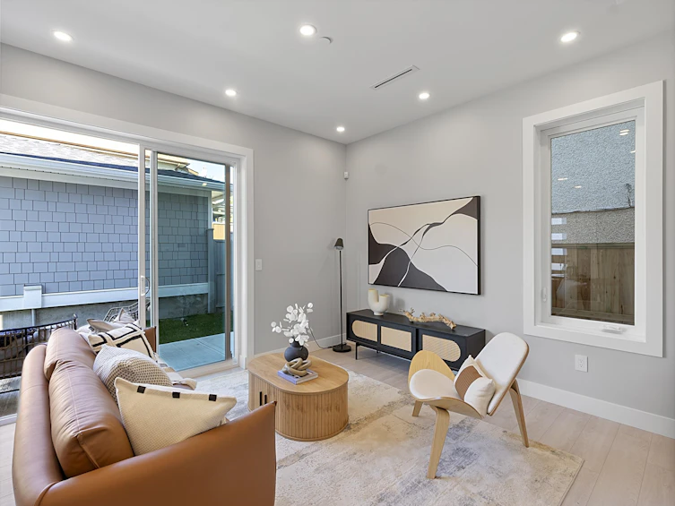 885 E King Edward Avenue, Vancouver, BC, V5V 2E4 - 6