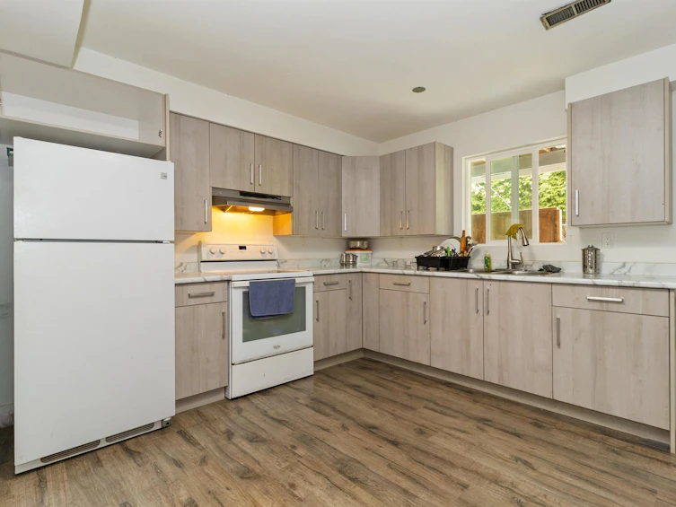 2277 Rainier Street, Abbotsford, BC, V2T 3E6 - 16