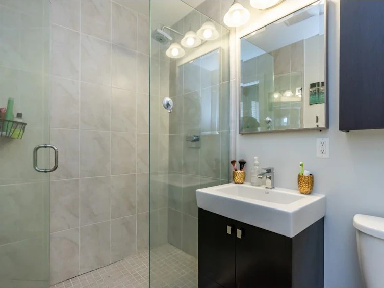 2277 Rainier Street, Abbotsford, BC, V2T 3E6 - 10