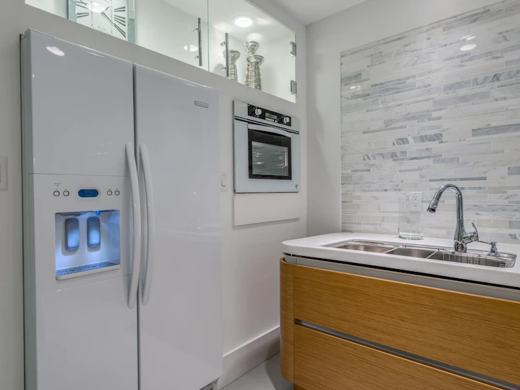 203-1177 Hornby Street, Vancouver, BC, V6Z 2E9 - 8