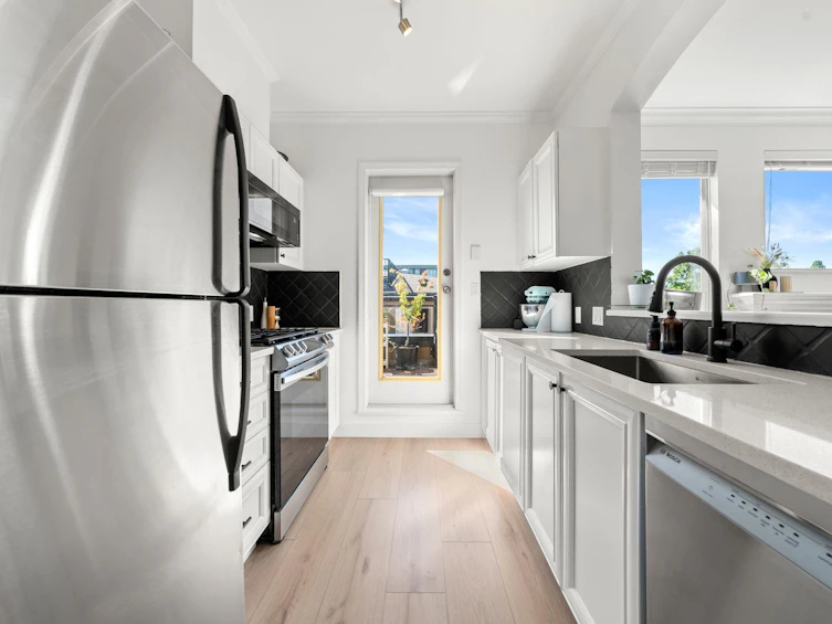 400-2175 Salal Drive, Vancouver, BC, V6K 4V2 - 12