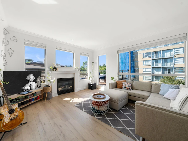 400-2175 Salal Drive, Vancouver, BC, V6K 4V2 - 3