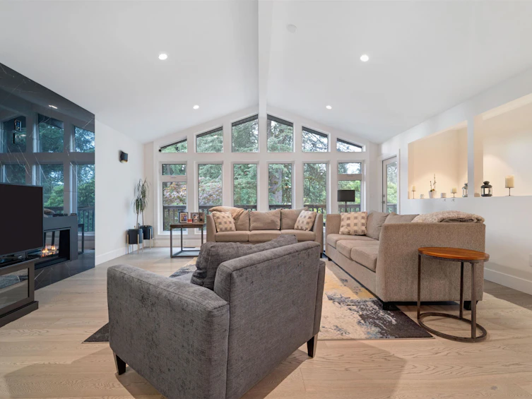 2488 Belloc Street, North Vancouver, BC, V7H 2L1
