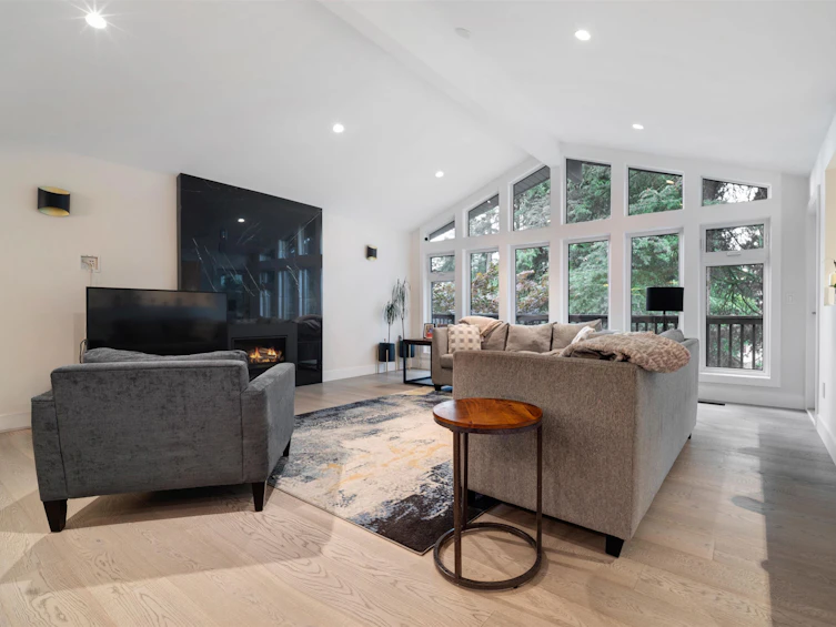2488 Belloc Street, North Vancouver, BC, V7H 2L1 - 2