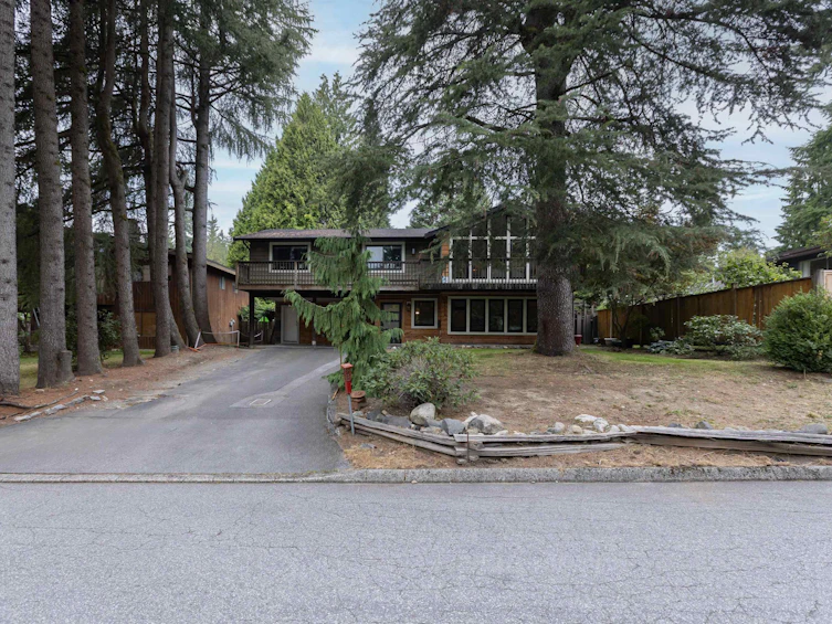 2488 Belloc Street, North Vancouver, BC, V7H 2L1 - 37