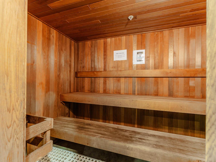 212-3690 Banff Court, North Vancouver, BC, V7H 2Y7 - 33