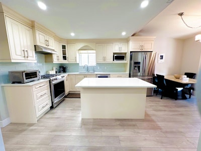 12960 74 Avenue - 4