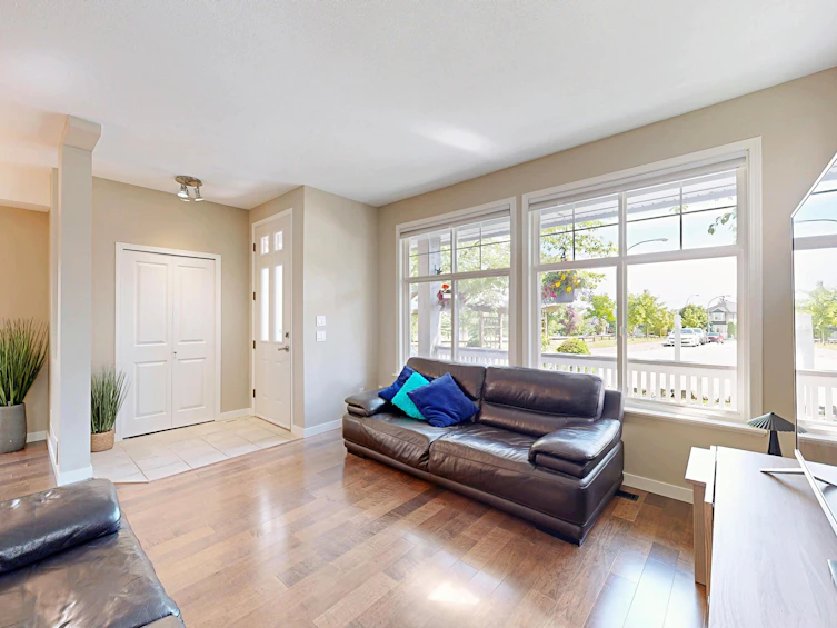 14883 57a Avenue, Surrey, BC, V3S 8W6 - 4
