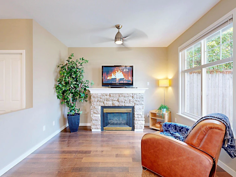 14883 57a Avenue, Surrey, BC, V3S 8W6 - 6