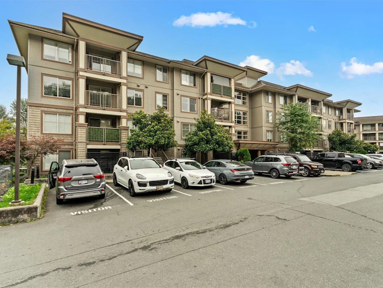 302-45561 Yale Road, Chilliwack, BC, V2P 0A8