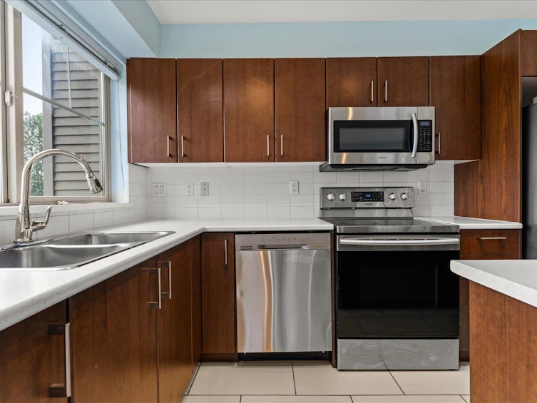 302-45561 Yale Road, Chilliwack, BC, V2P 0A8 - 8