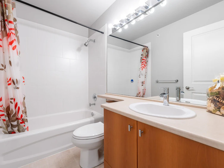 130-9229 University Crescent, Burnaby, BC, V5A 4Z2 - 25