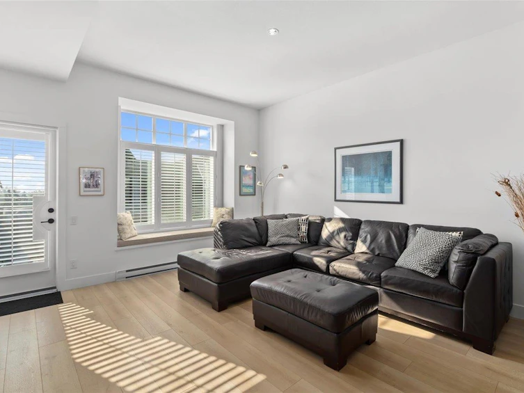12-3552 Victoria Drive, Coquitlam, BC, V3E 0N7 - 9