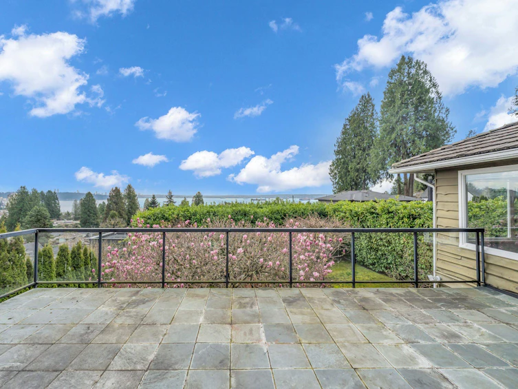 2558 Mathers Avenue, West Vancouver, BC, V7V 2J1 - 7