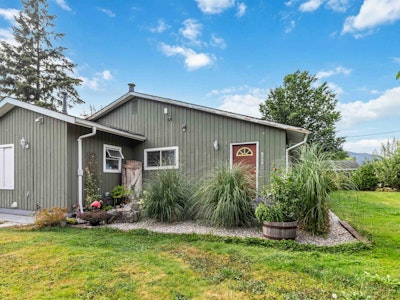 10087 Mountainview Road - 3