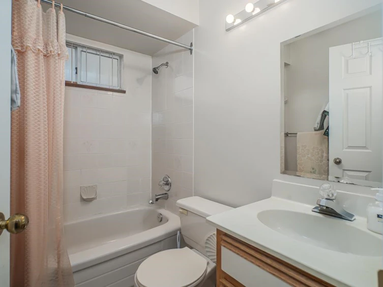 3240 Clive Avenue, Vancouver, BC, V5R 4V2 - 34