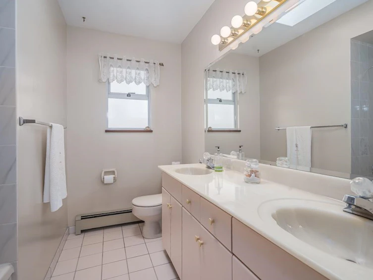 3240 Clive Avenue, Vancouver, BC, V5R 4V2 - 26
