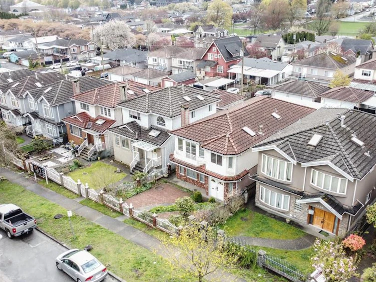 3240 Clive Avenue, Vancouver, BC, V5R 4V2 - 37