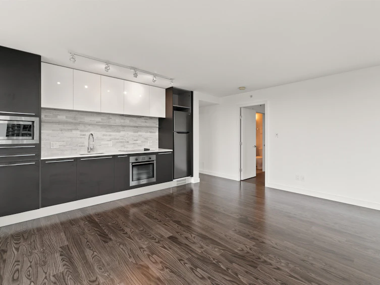 1008-8031 Nunavut Lane, Vancouver, BC, V5X 0C9 - 4