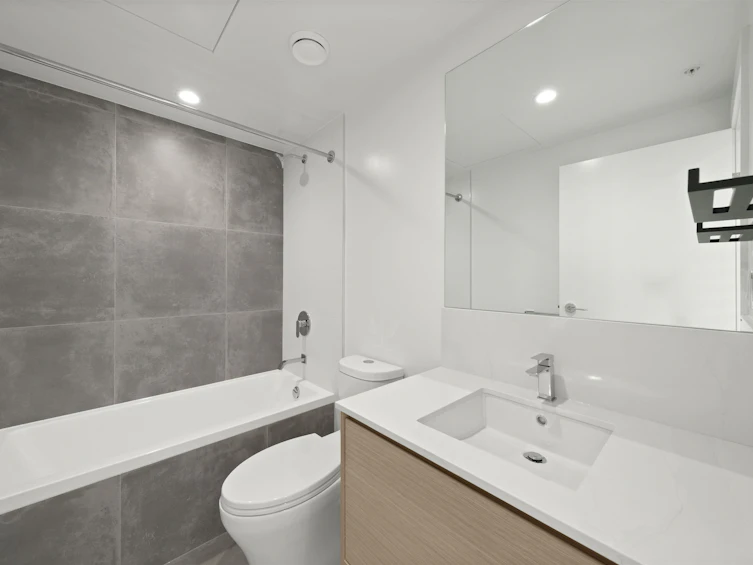 3403-13725 George Junction, Surrey, BC, V3T 0V7 - 23