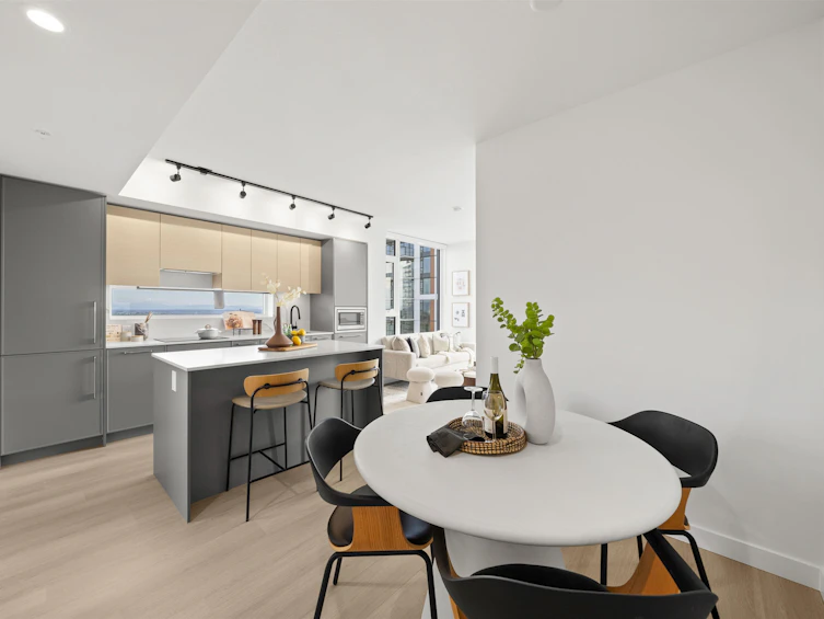 3010-13725 George Junction, Surrey, BC, V3T 0V7 - 8