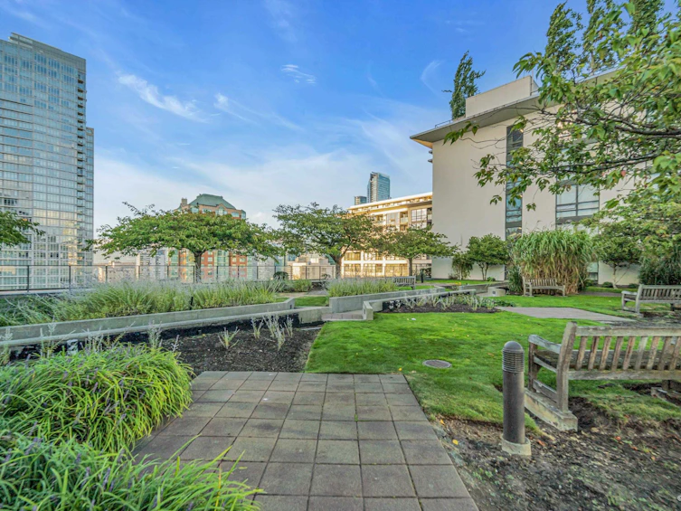 1609-938 Smithe Street, Vancouver, BC, V6Z 3H8 - 21