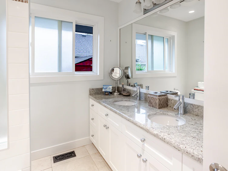 4628 Rumble Street, Burnaby, BC, V5J 2A7 - 13