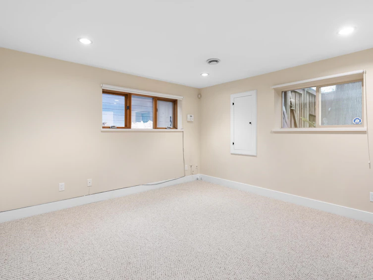 4793 Capilano Road, North Vancouver, BC, V7R 4K2 - 28