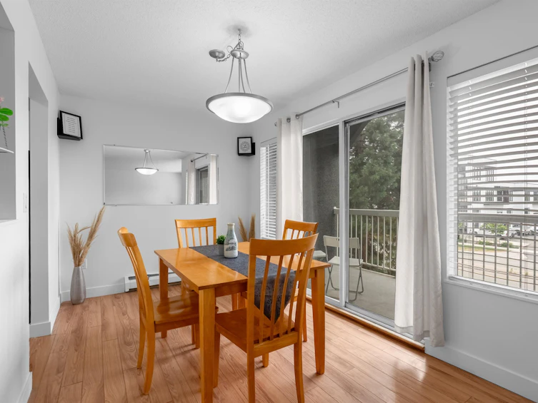 308-5664 200 Street, Langley, BC, V3A 1M8 - 8
