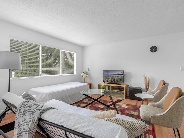 308-5664 200 Street, Langley, BC, V3A 1M8 - 2