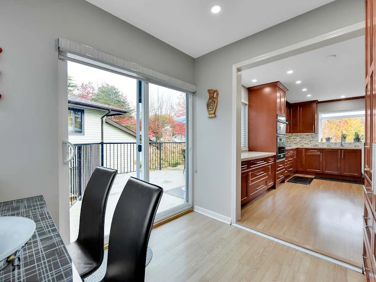 9113 145a Street, Surrey, BC, V3R 7L6 - 33