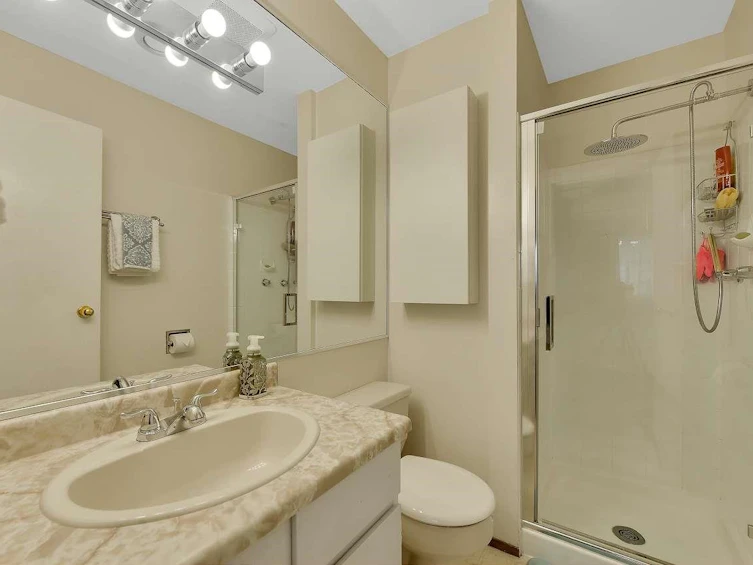 9113 145a Street, Surrey, BC, V3R 7L6 - 24