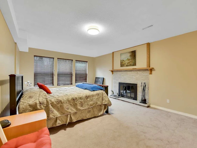 9113 145a Street, Surrey, BC, V3R 7L6 - 8